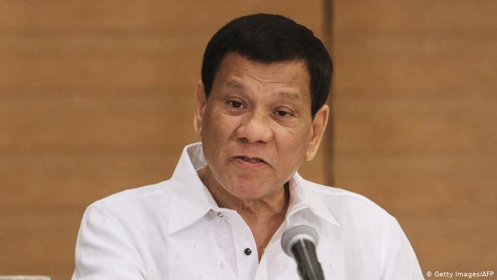 Predsjednik Filipina građanima: Ili se vakcinišite ili idete u zatvor