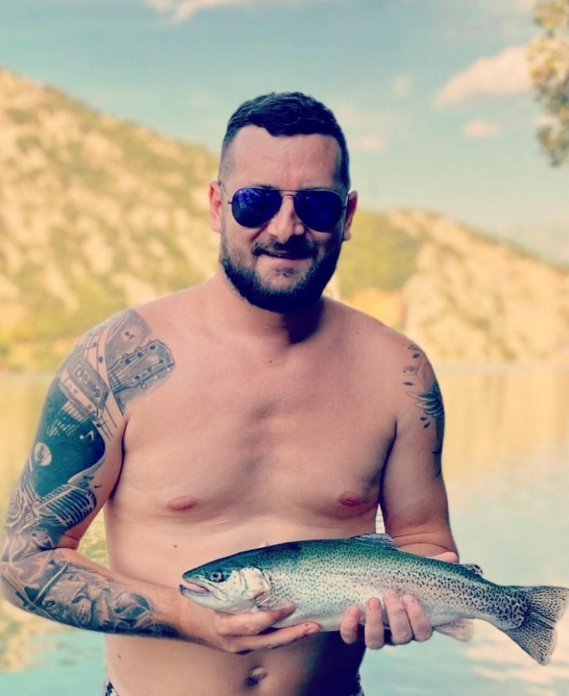 Jakupović: Uživa u pecanju - Avaz