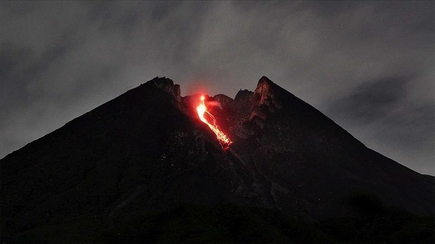 The agency maintains the status of Mount Merapi at “Level III or Alert" - Avaz