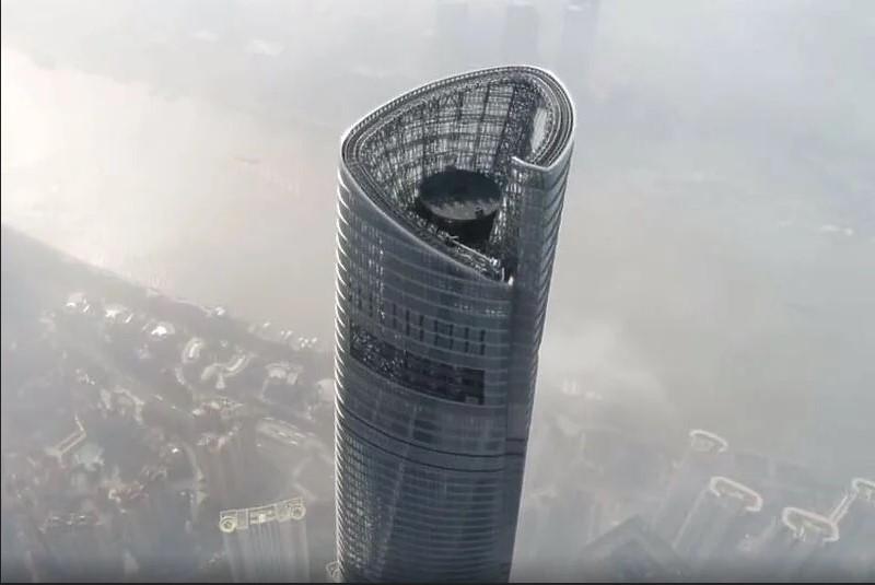 Smješten je u zgradi koja je najviša u Kini - Avaz