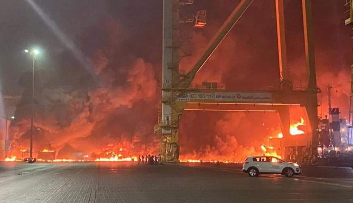 Snažna eksplozija u Dubaiju, vatra ugašena