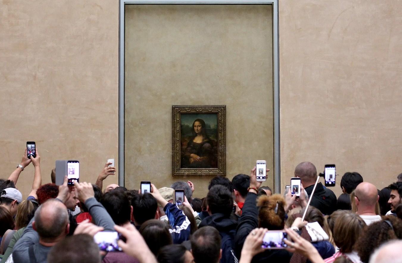 Ukradena Mona Liza - Avaz