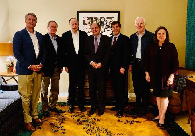 Ambasador Nelson i pet američkih senatora sinoć razgovarali sa Šmitom: Strategija za suzbijanje korupcije