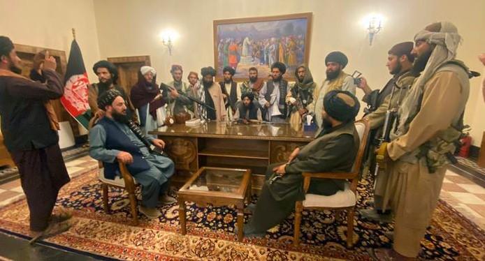 Talibani su u Afganistanu proglasili šerijatsku državu - Avaz