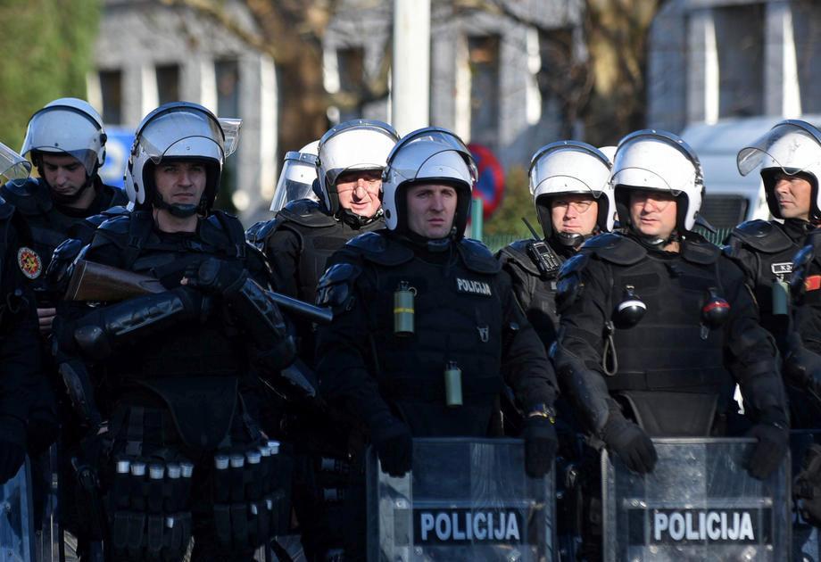 Jake policijske snage bit će u Cetinju - Avaz