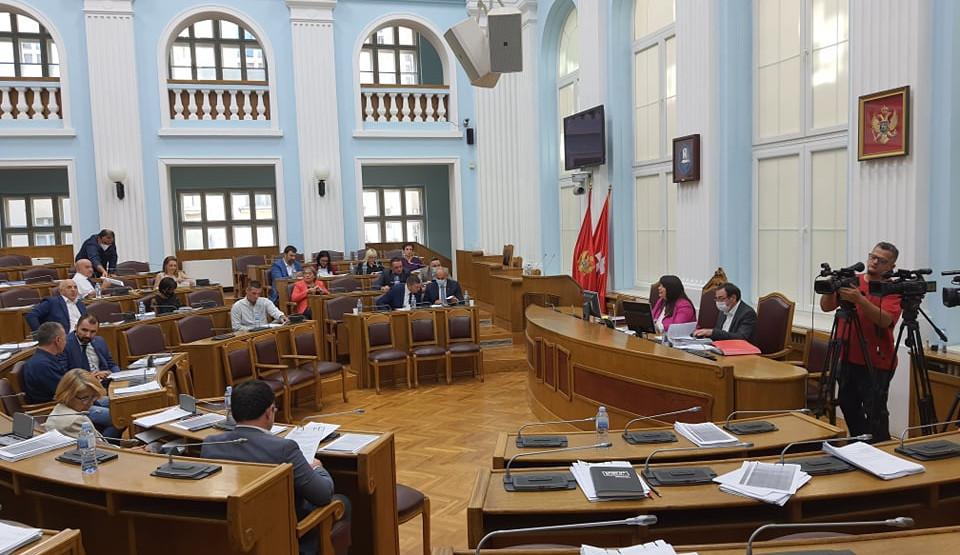 Skupština Prijestonice podržala inicijativu za vraćanje Cetinjskog manastira CPC-u