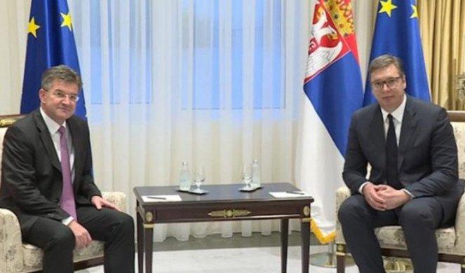 Počeo sastanak Vučića s Lajčakom: Fokus na situaciji na Kosovu