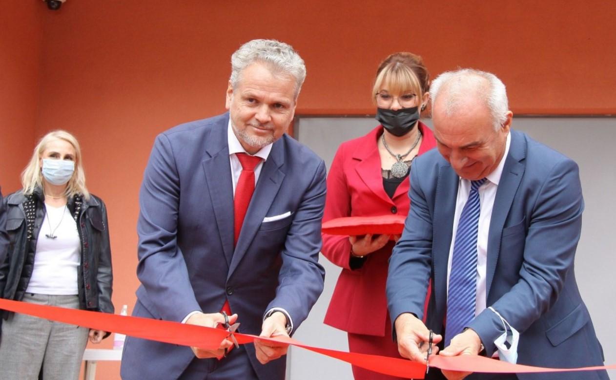 Sattler opens a new pavilion at the Zenica Penitentiary