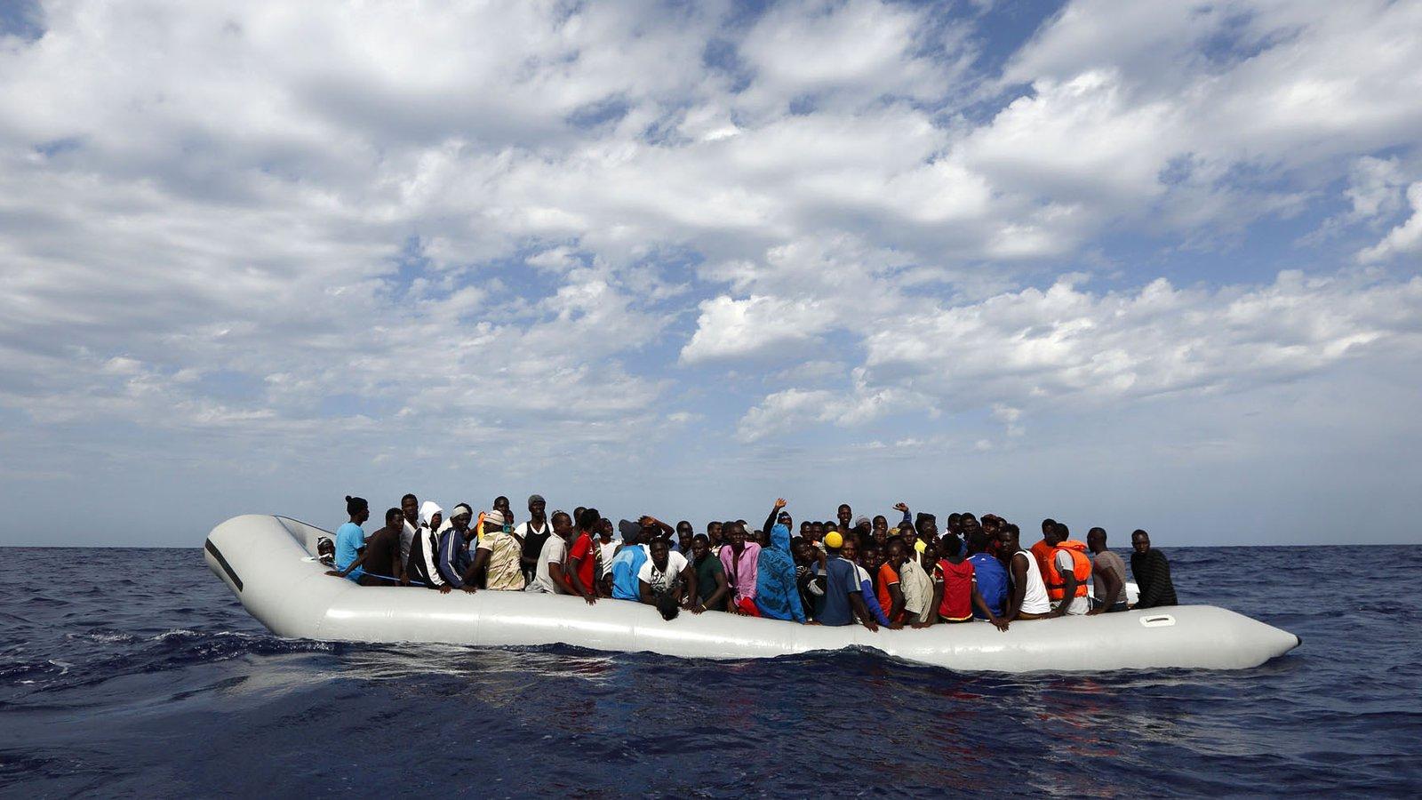 Pregnant mum, kids among 91 rescued off Spain coast