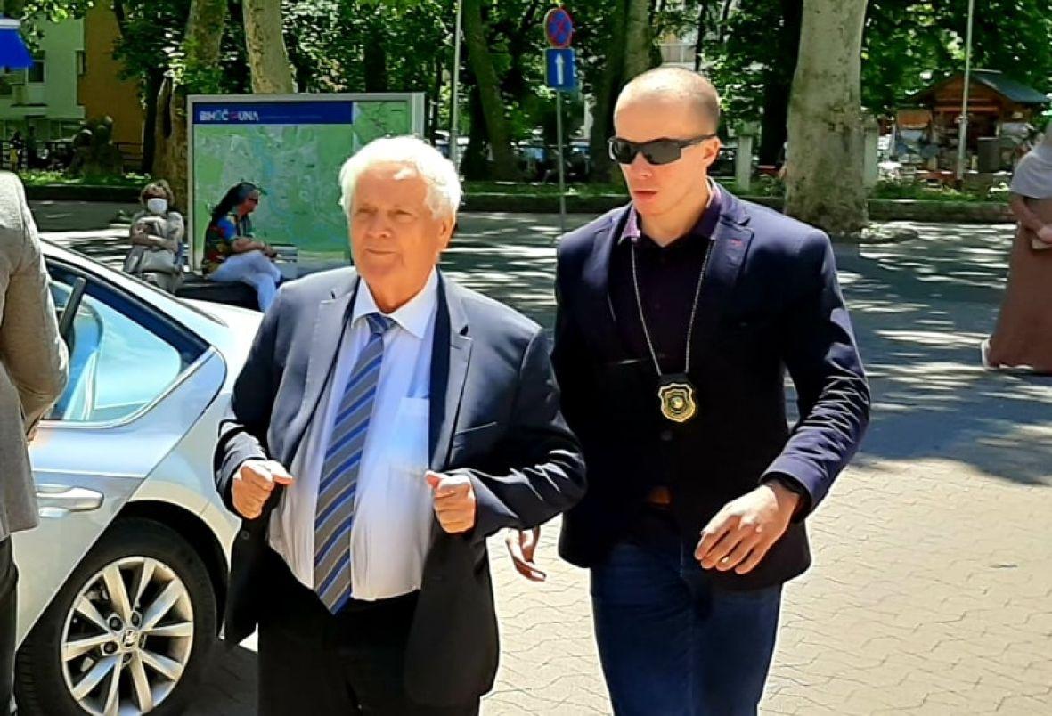 Interpol zatražio raspisivanje potjernice za Fikretom Abdićem