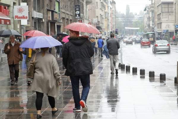 Meteorolozi najavljuju oblačno vrijeme sa kišom i pljuskovima, evo gdje će najviše padati
