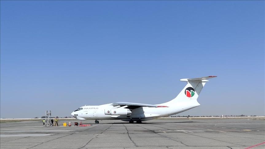 The plane carrying humanitarian aid sent by the United Nations (UN) to Afghanistan arrives at Termez International Airport in Termez, Uzbekistan on October 15, 2021. - Avaz