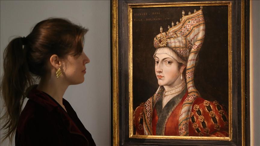 Painting of Hurrem Sultan sold for $173,000 in London auction