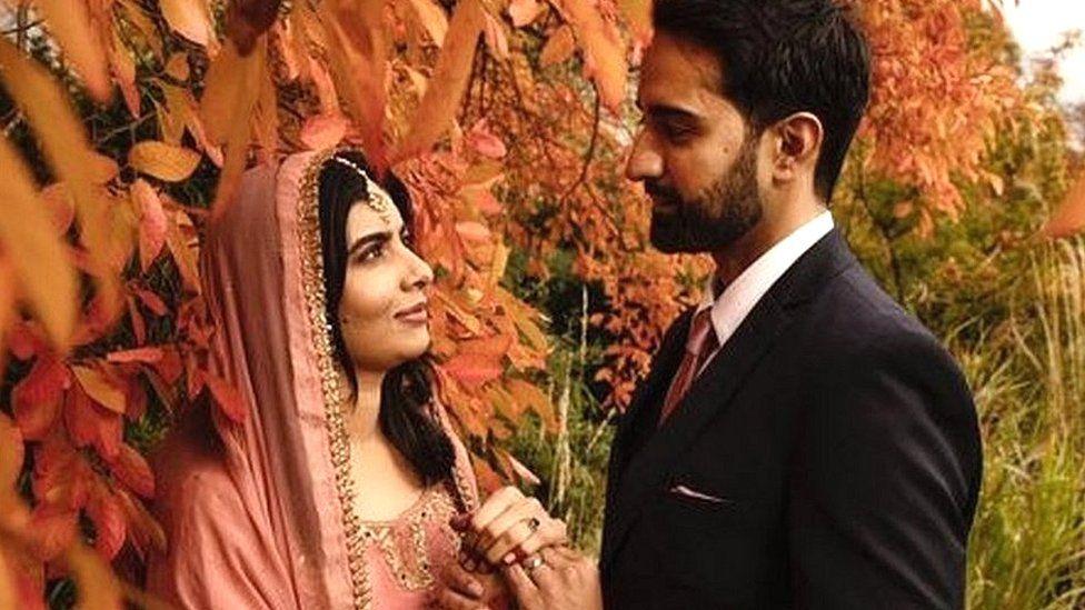 Njen izabranik Asser Malik su se vjenčali u Birminghamu, prema islamskim običajima - Avaz