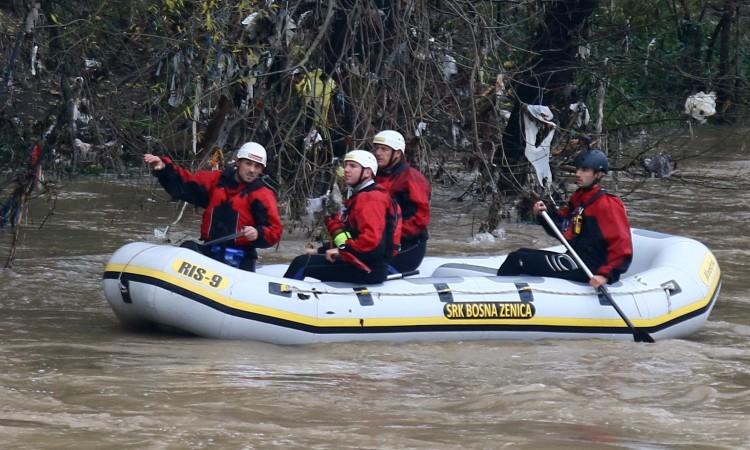 Policija nastavlja pretragu u rijeci Bosni za dvojicom turskih radnika