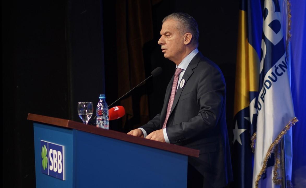 Radončić nakon što je izabran za predsjednika SBB-a: Niko neće biti "veliki direktor", "veliki poslanik" koga ne podrži njegova lokalna zajednica