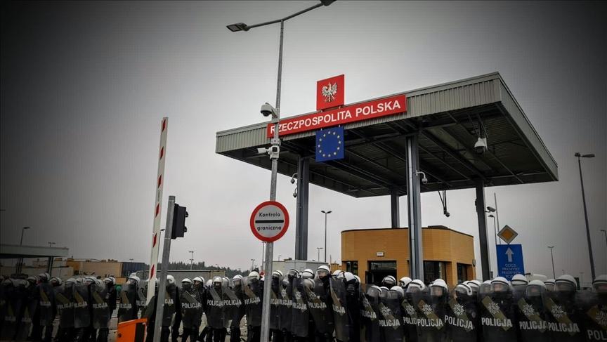 Lukashenko, Merkel hold 2nd phone call on crisis at Belarusian-Polish border