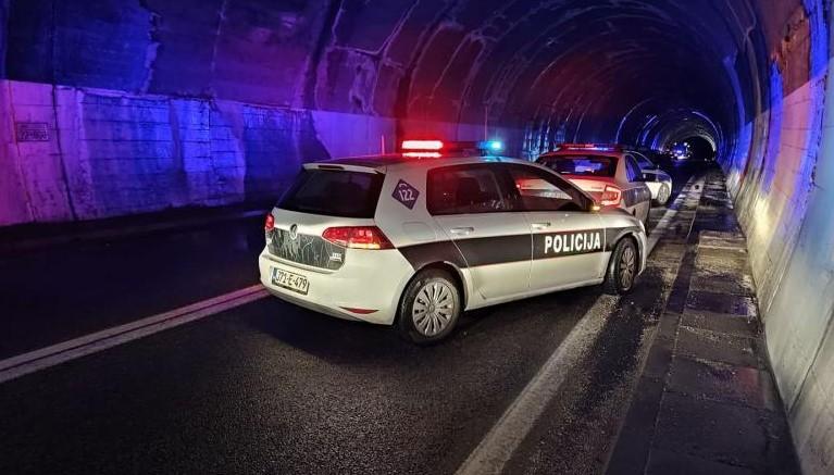 Normaliziran saobraćaj nakon nesreće na dionici Mostar - Drežnica: Dvije osobe lakše povrijeđene