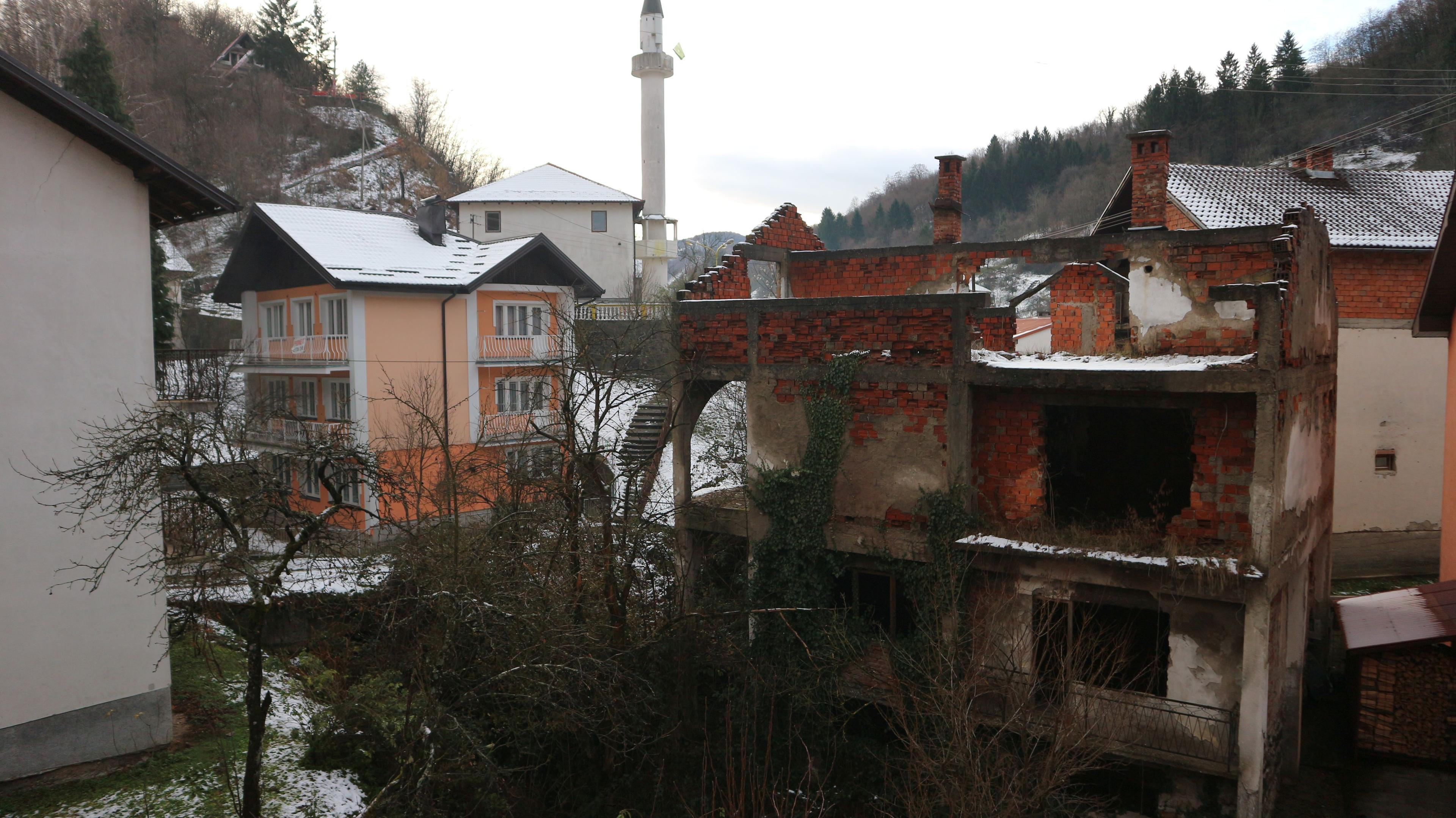 Ruševine u Srebrenici: Na obnovu čeka još 3.510 razorenih kuća