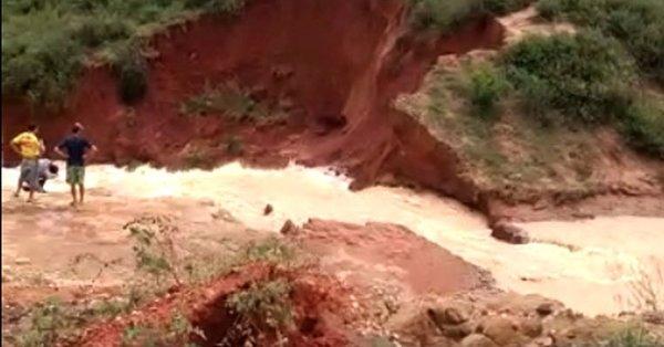 Usljed jake kiše pukla brana u Baiji, stanovništvo evakuisano