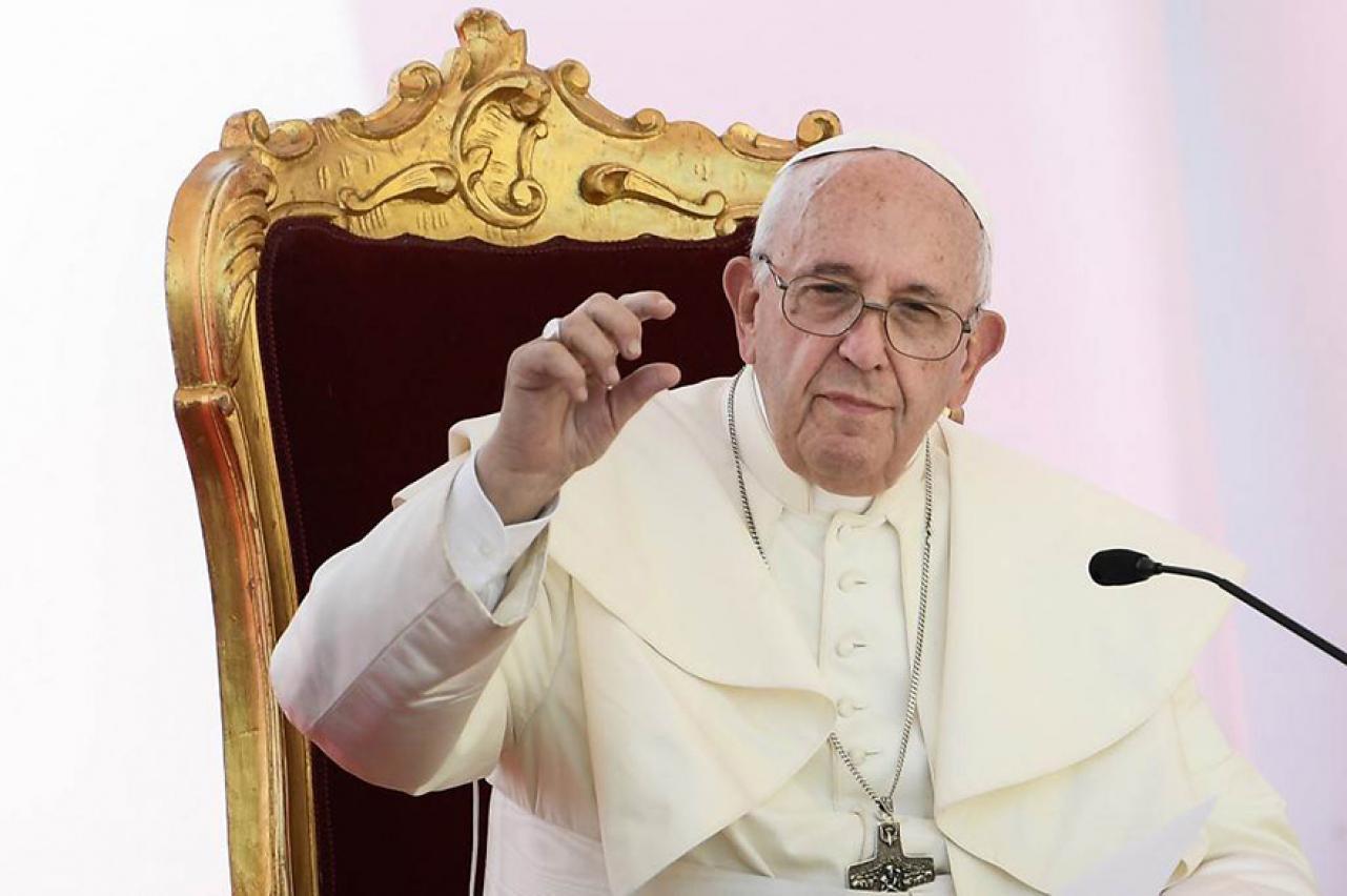 Papa Franjo: Nasilje nad ženama je uvreda za Boga