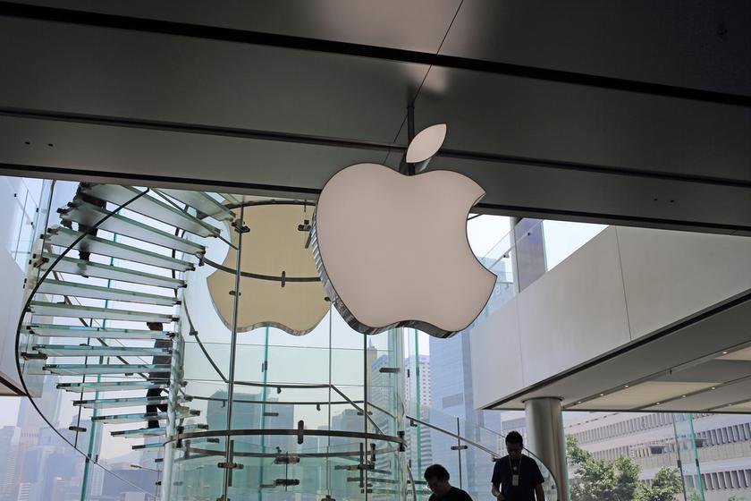Apple je u ponedjeljak po prvi put prešao granicu tržišne kapitalizacije od 3 biliona dolara - Avaz