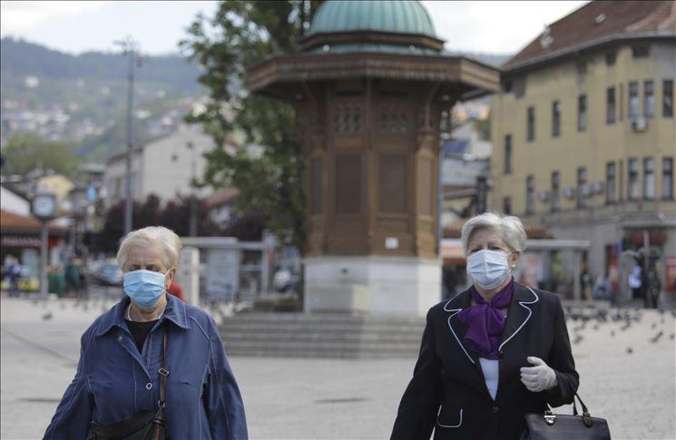 U Kantonu Sarajevo potvrđeno 709 novih slučajeva zaraze, jedna osoba preminula
