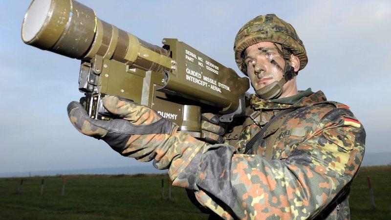 Sporazumi o transferu trećih strana omogućit će Estoniji da prebaci protutenkovske projektile Javelin Ukrajini, dok će Litvaniji biti dozvoljeno da pošalje rakete Stinger - Avaz