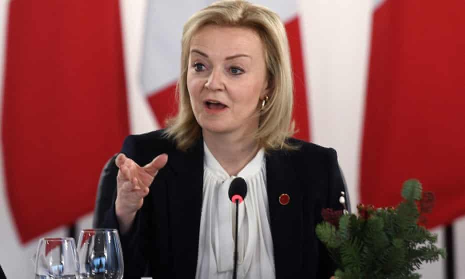 Ministrica vanjskih poslova Liz Tras: Ne odbacujemo uvođenje sankcija Vladimiru Putinu