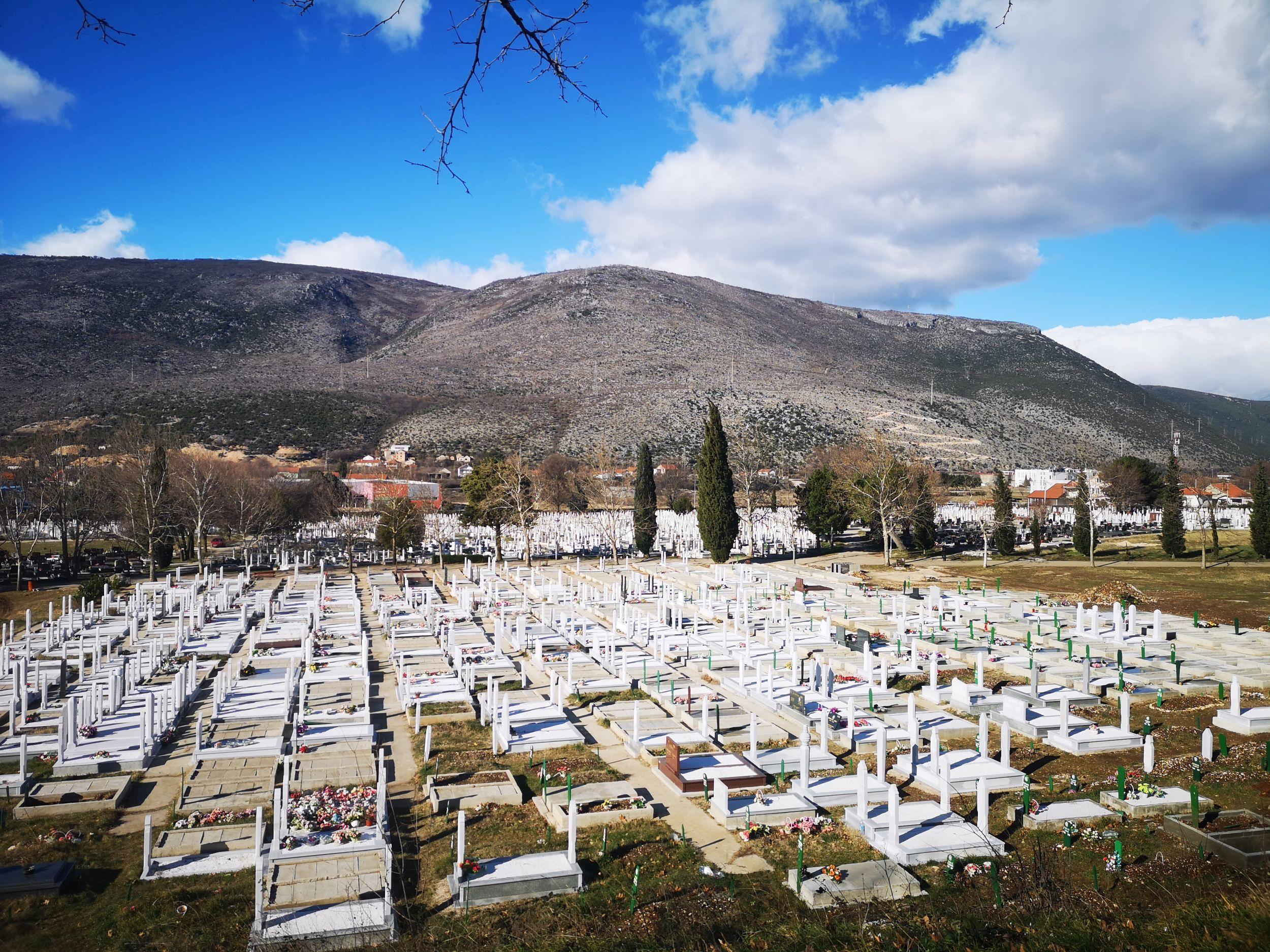 Gradsko groblje Sutina: Regulirano zakonom - Avaz