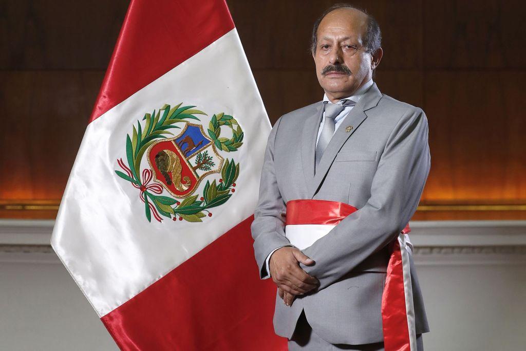 Peruanski premijer Ektor Valer - Avaz