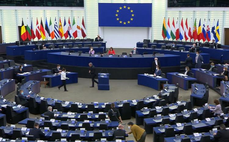 Evropski parlament: Izvještaj u ime Komiteta za vanjske poslove potpisao predsjednik Mekalister - Avaz