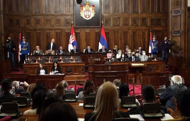 Vlada Srbije usvojila prijedlog da Vučić raspusti Skupštinu