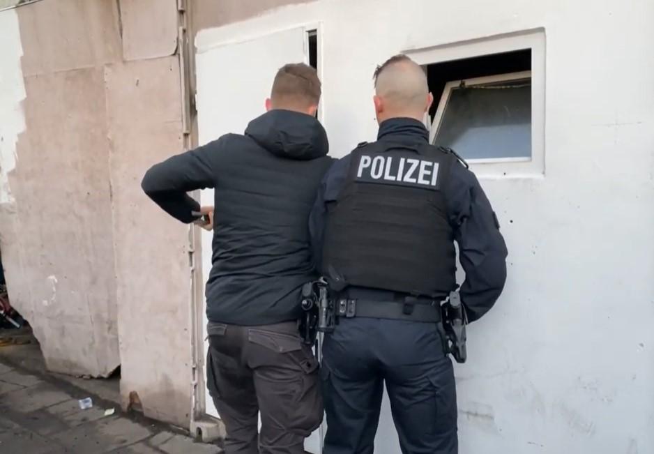 Pala banda automafijaša iz BiH u Njemačkoj, uz pomoć originalnih ključeva krali Mercedese