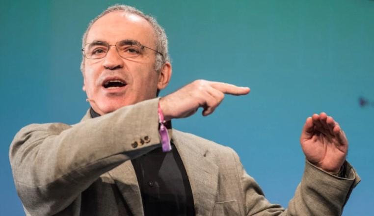 Kasparov pozvao Zapad: Dovedite do bankrota Putinov ratni stroj