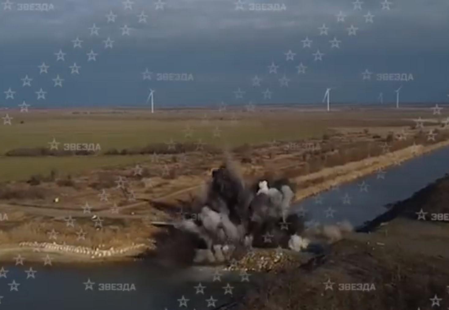 Ruske vojne snage uništile betonsku branu u Ukrajini