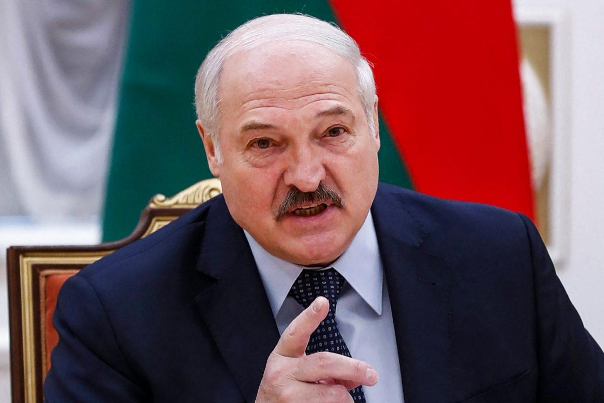 Lukašenko pokazao plan napada na Ukrajinu