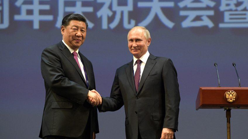 Putin se 4. februara u Pekingu sastao s kineskim predsjednikom Si Đinpingom - Avaz