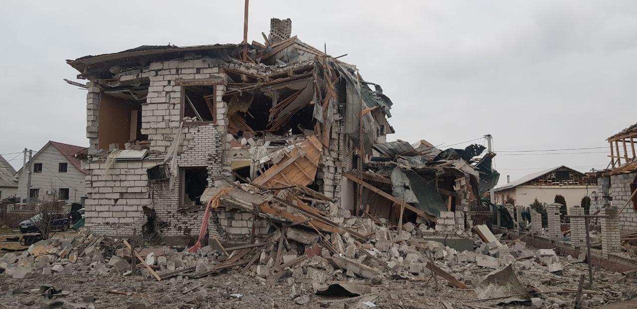 Uništene kuće u Žitomiru - Avaz
