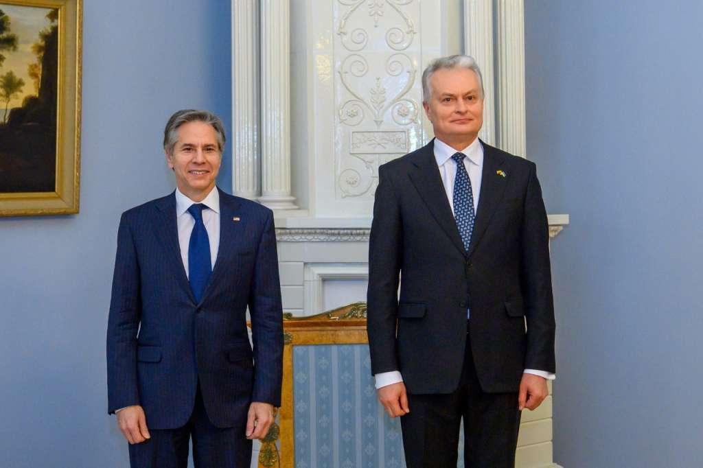 Litvanski predsjednik Nauseda poručio Blinkenu: Rusiju treba zaustaviti, u suprotnom slijedi treći svjetski rat
