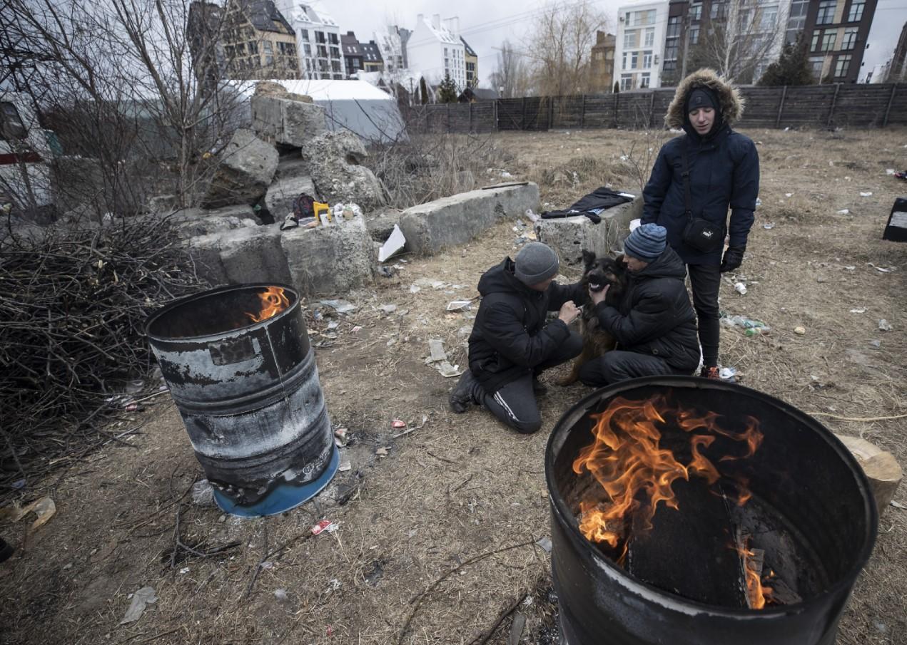 Evakuacija civila iz Buče kod Kijeva traje i dalje