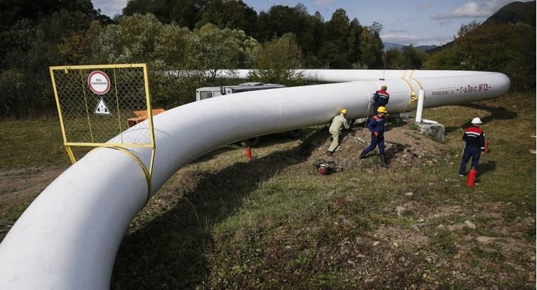 Gazprom: Redovno isporučujemo plin u Evropu preko Ukrajine