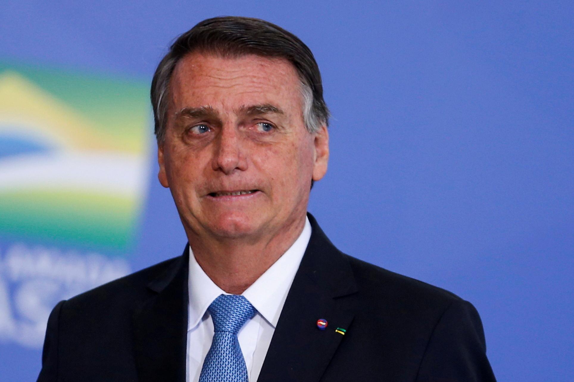 Bolsonaro na udaru: Brazilska vojska kupila više od 30.000 tableta Viagre