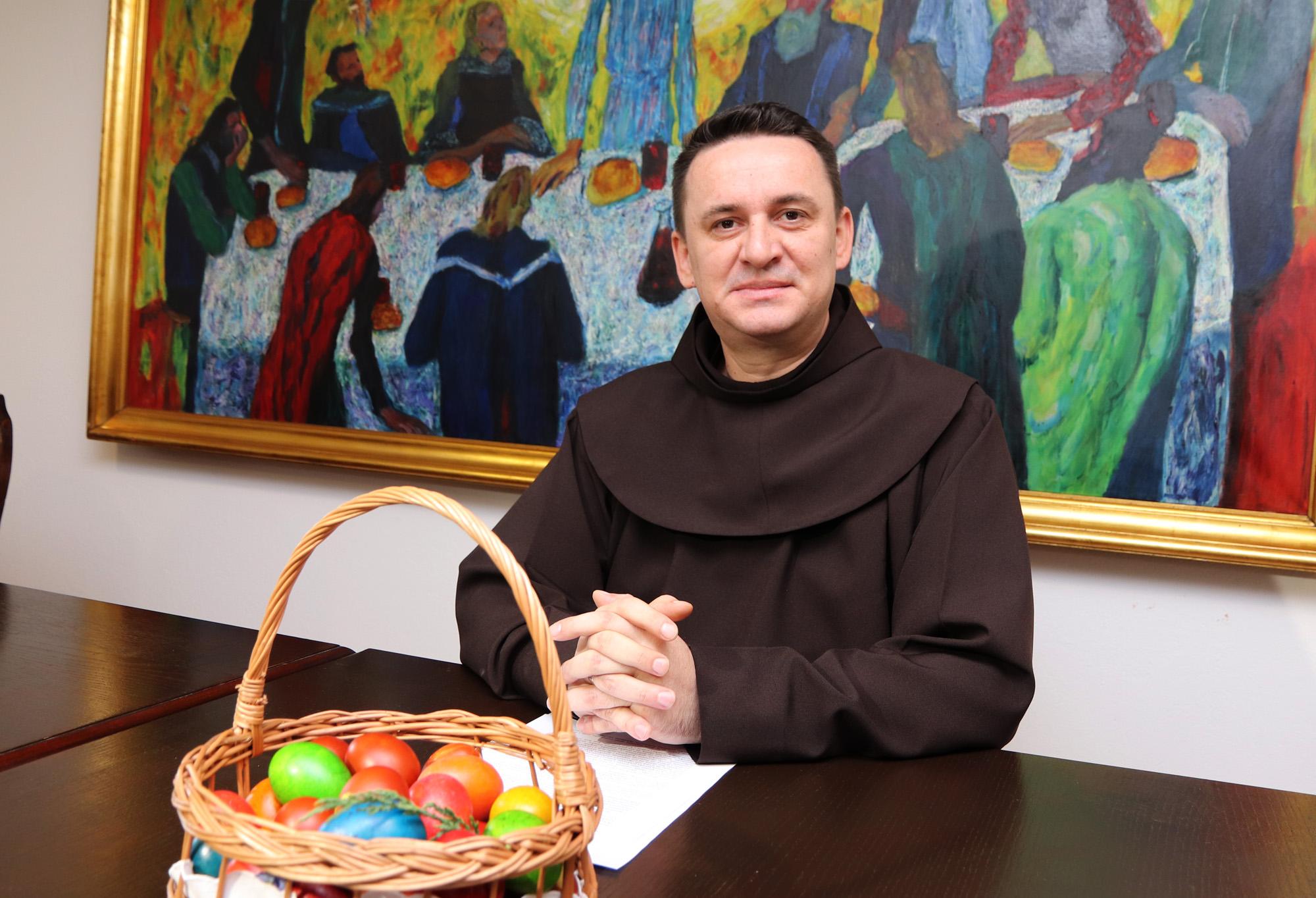 Poruka gvardijana Franjevačkoga samostana Tuzla: Uskrs radikalna promjena svega
