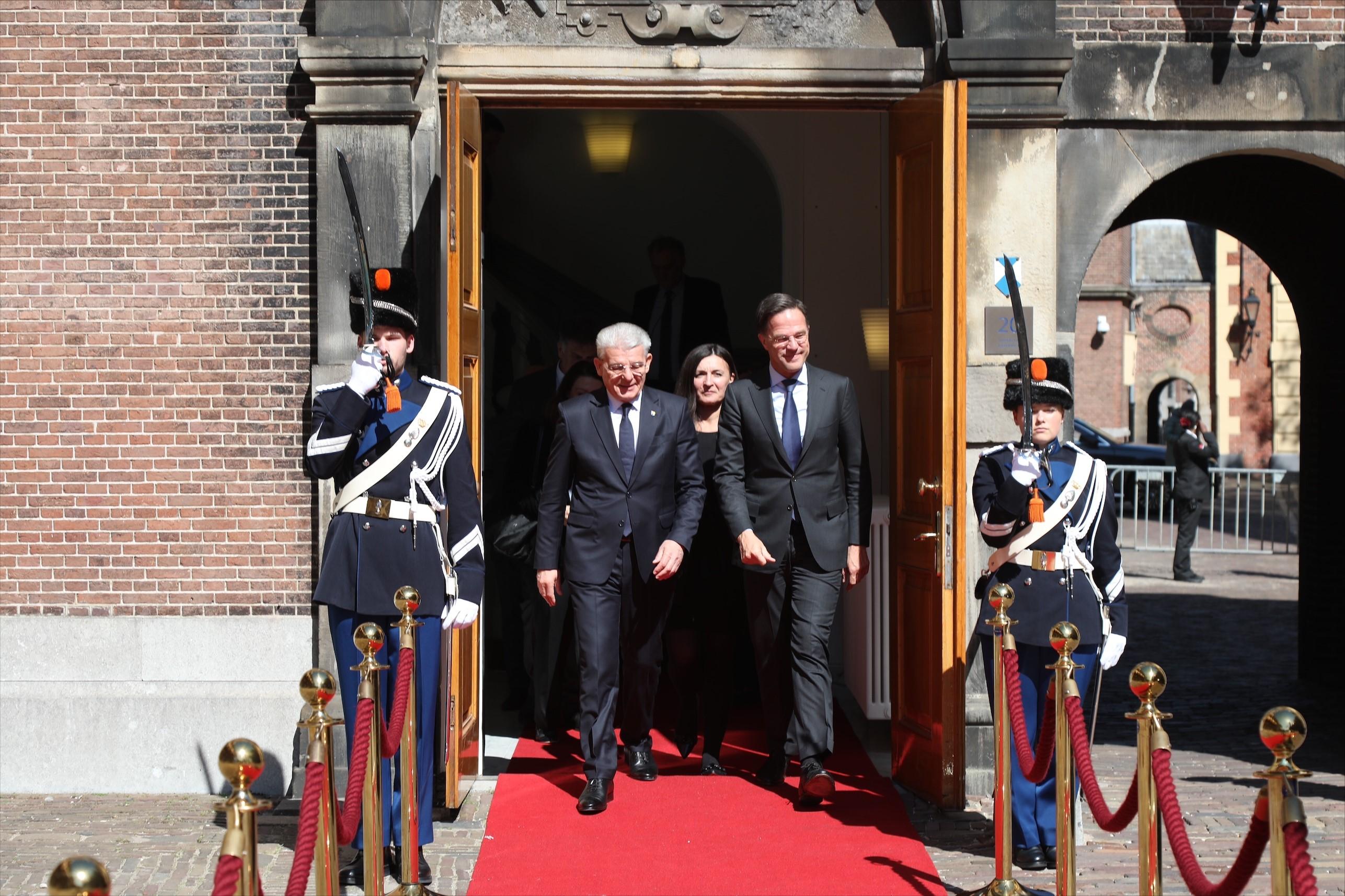Šefik Džaferović održao sastanak sa premijerom Nizozemske - Avaz