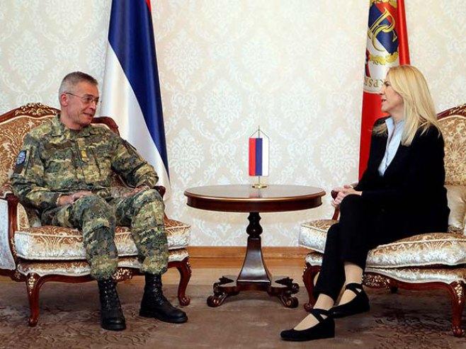 Cvijanović na sastanku sa komandantom EUFOR-a pozvala na balansiran odnos prema dva entiteta u BiH