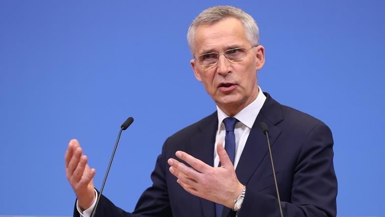 Stoltenberg: NATO to chart "way ahead for next decade"