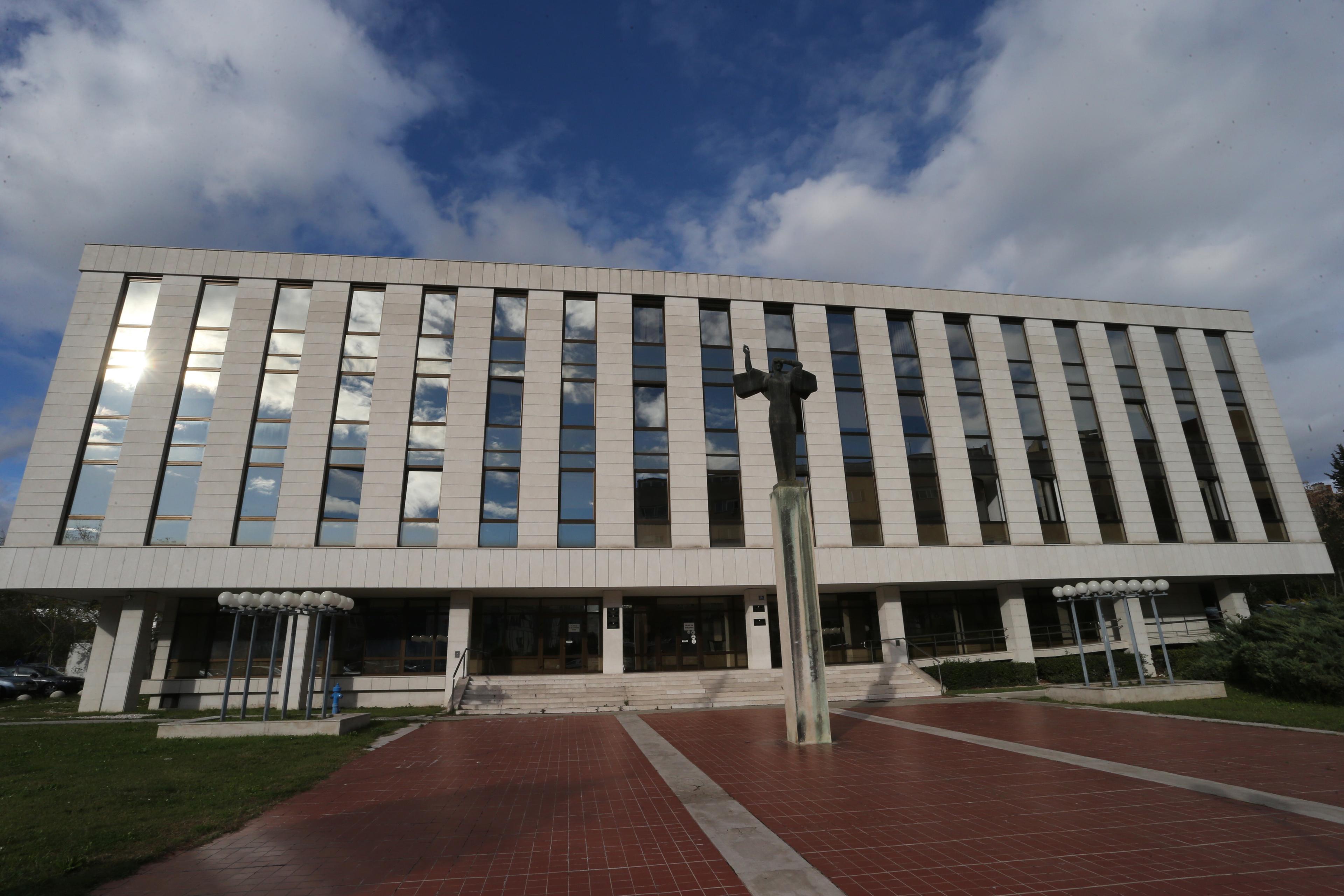 Dojava o bombi u Županijskom sudu u Splitu - Avaz