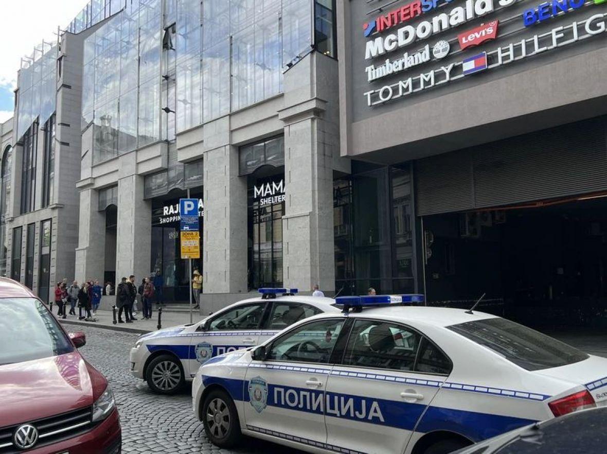 Srbijanski medij dobio strašan e-mail: Bombe su postavljene u Beogradu, eksplodirat će između 16 i 18 sati
