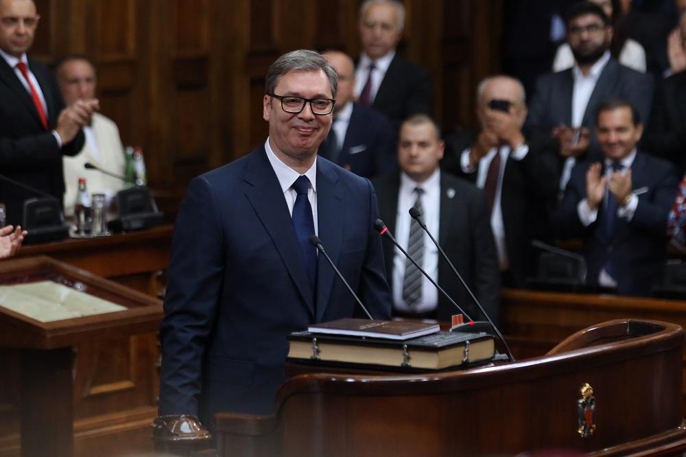 Aleksandar Vučić: Ne razmatra se prodaja EPS-a - Avaz